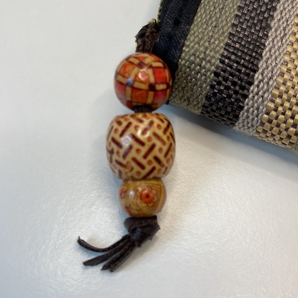 Striped Clutch 9” X 5.5” - Picture 8 of 8